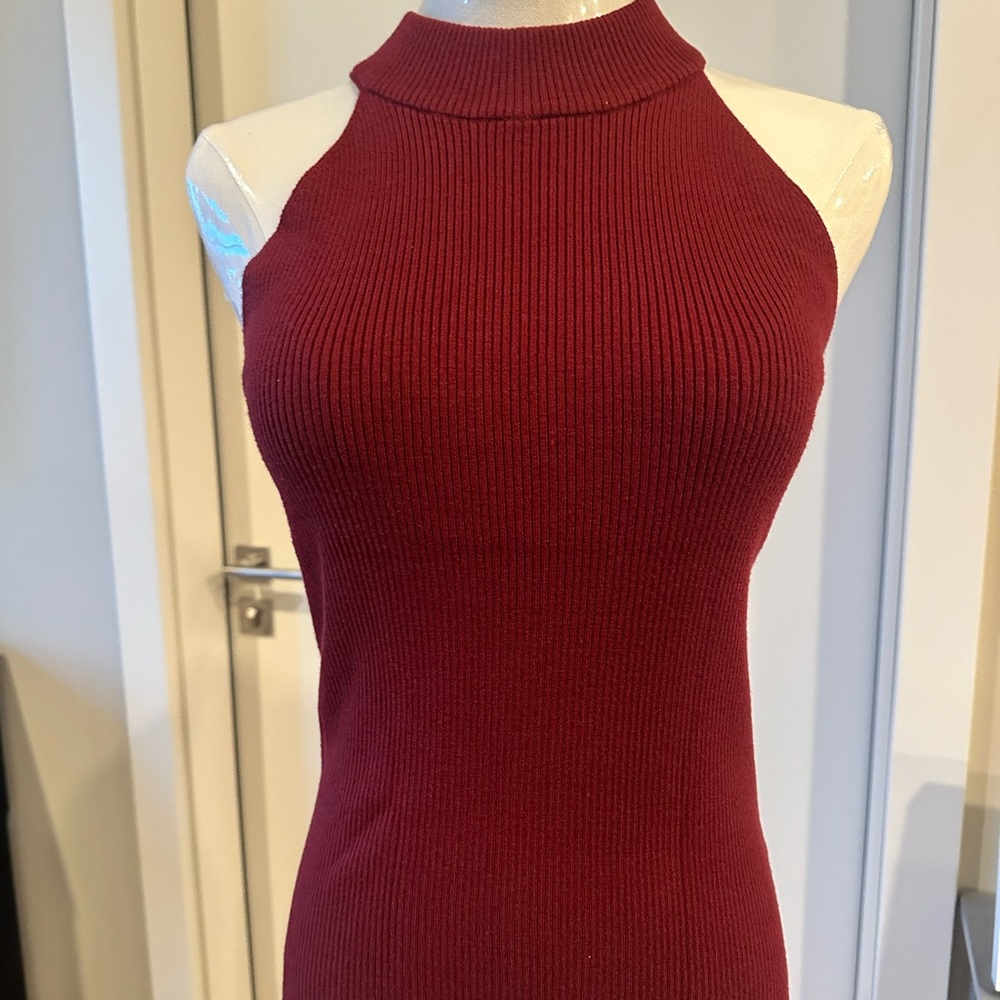 Be cool Los Angeles Mock Neck Cami Wine Size M-L